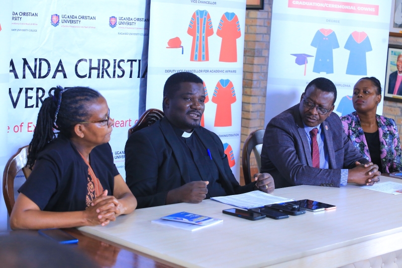 Deputy Vice Chancellor Academic Affairs Dr. John Kitayimbwa, he Deputy Vice Chancellor Finance and Administration Dr. David Mugawe addresing the media